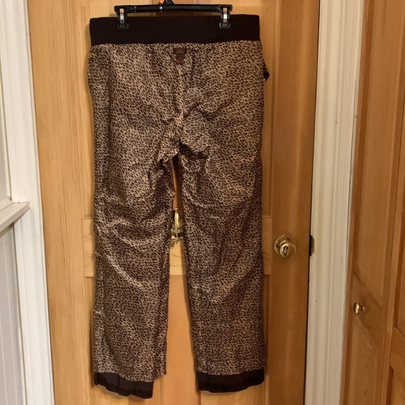 Danier Suede Pants - Picture 6 of 10